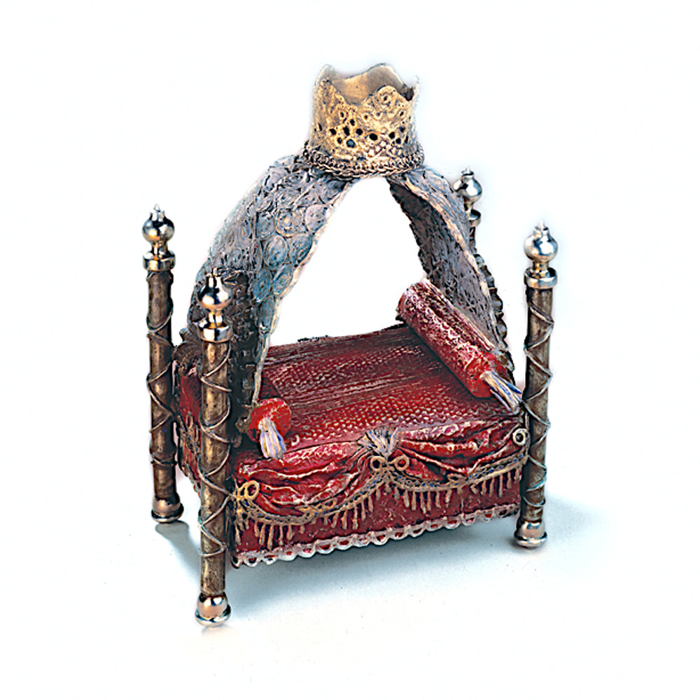 Queen’s Bed